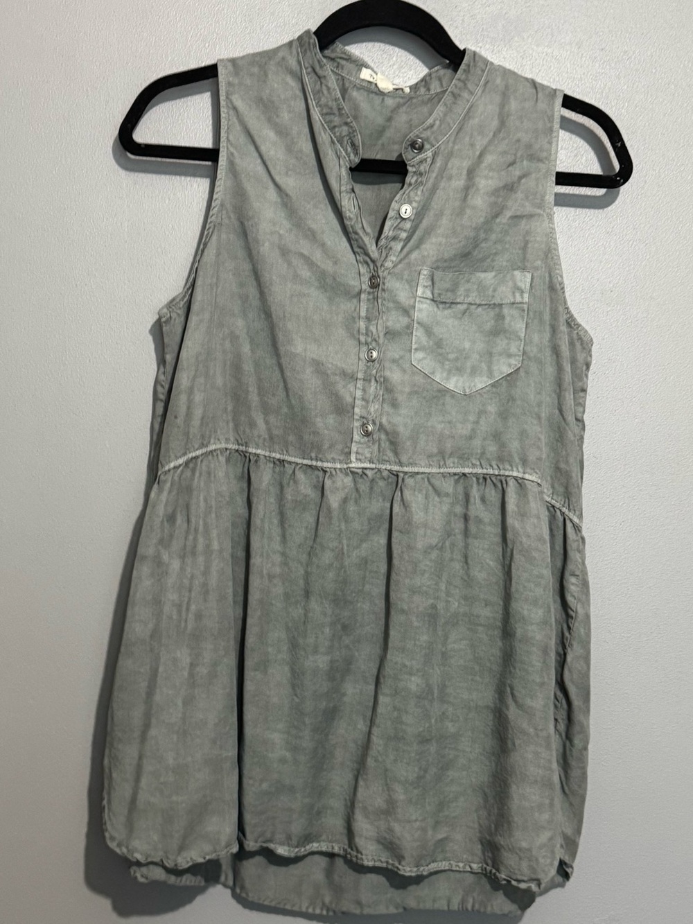 tea n rose Washed Tunic Top - Gray